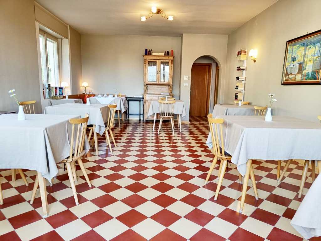 Der Speisesaal der Villa Clavenz. Hier servieren wir unser Genießer-Frühstück.